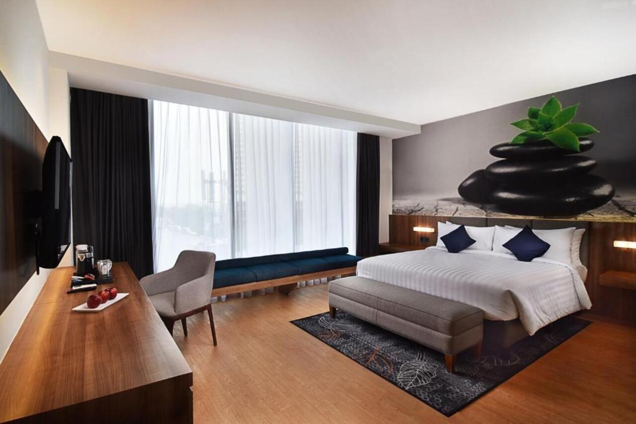 Aston Sidoarjo City Hotel & Conference Center Екстериор снимка