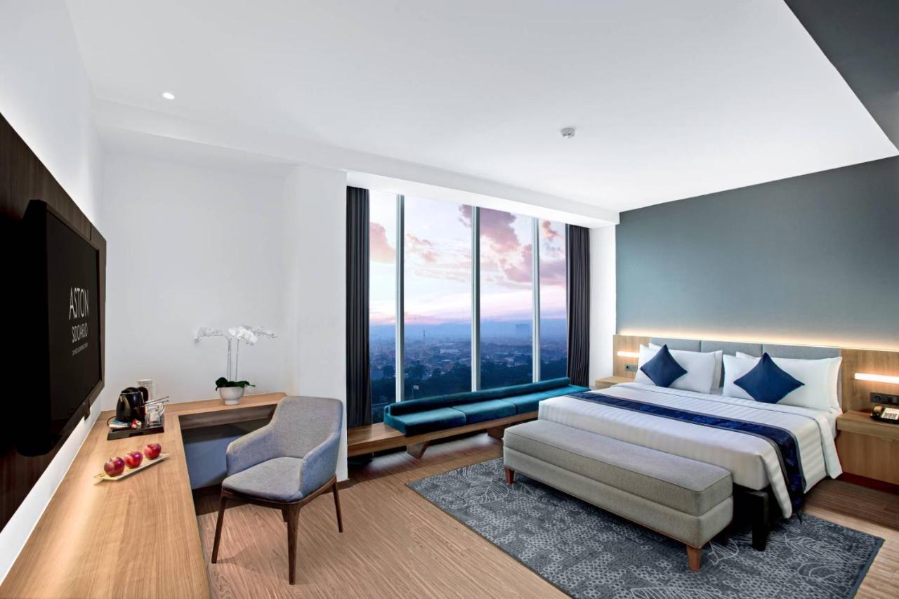 Aston Sidoarjo City Hotel & Conference Center Екстериор снимка